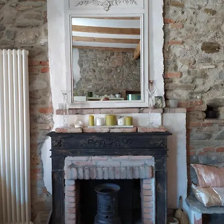 The Bergamot شقة *